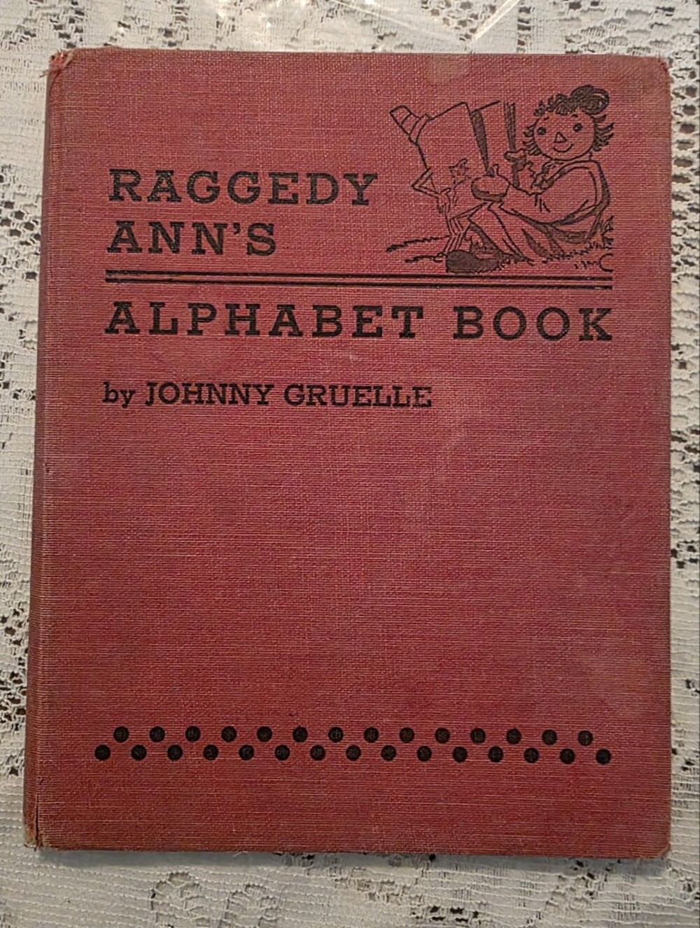 Johnny Gruelle Vintage Raggedy Ann's Alphabet Book HC Red